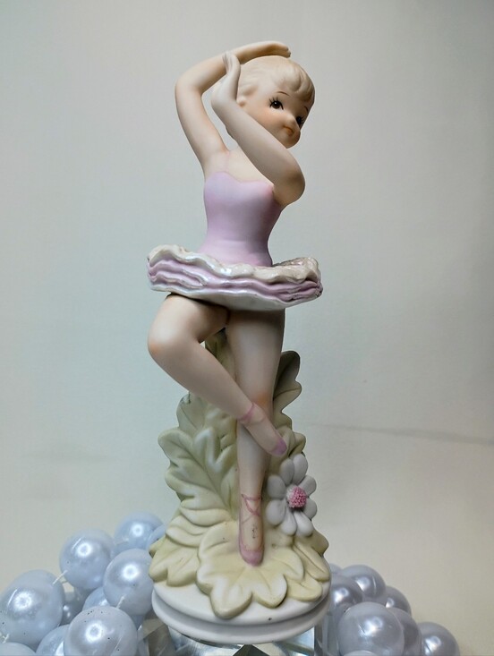 Lefton Other - Lefton TWL-05100 Ballerina Figurine